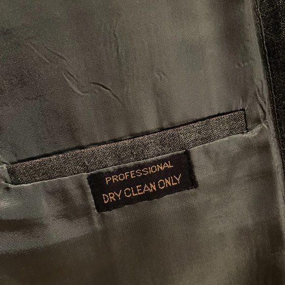 Phillipe Gabriel Designer Collection Charcoal with Pinstripes 42L - Picture 6 of 10